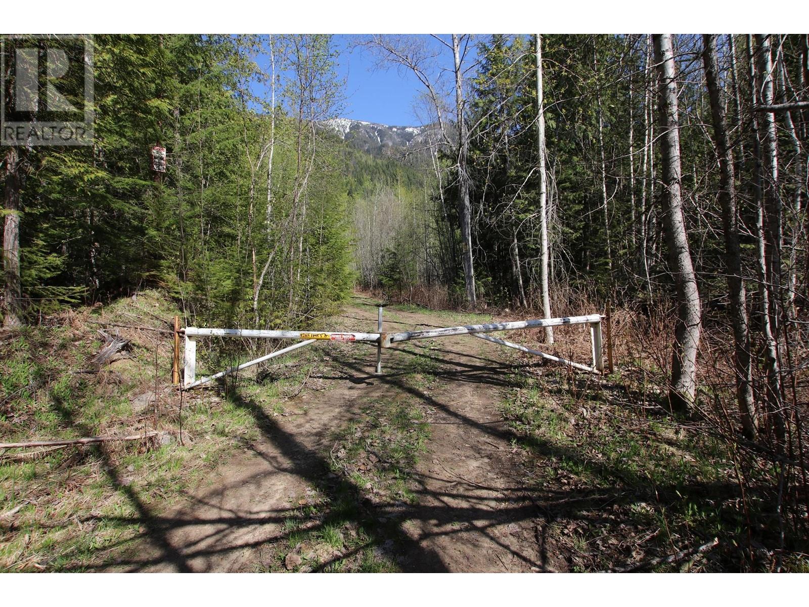 4265 Highway 6, Arrow Park, British Columbia  V0G 1R1 - Photo 1 - 10346894