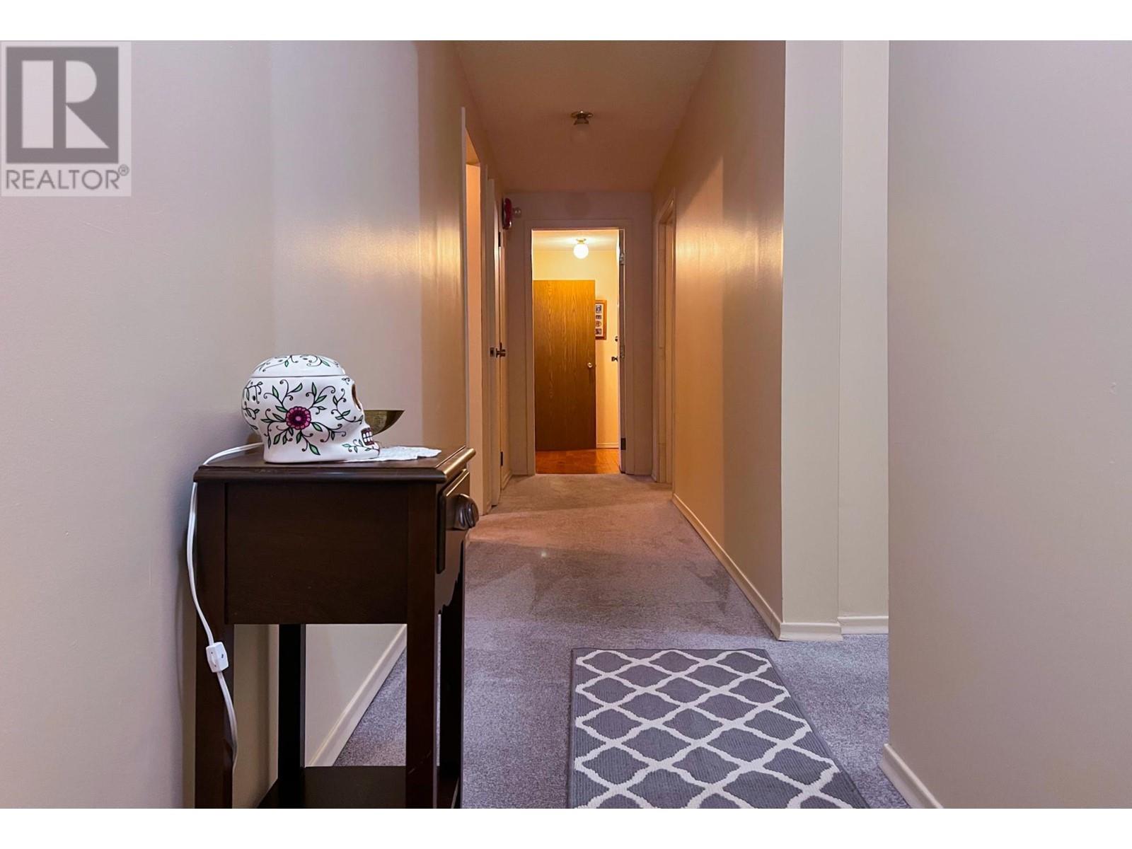 975 Spokane Street, Trail, British Columbia  V1R 3W7 - Photo 60 - 10346892