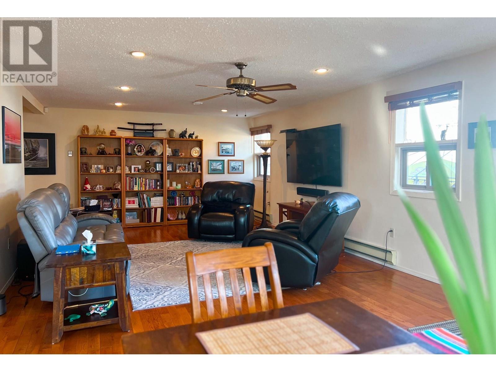 975 Spokane Street, Trail, British Columbia  V1R 3W7 - Photo 65 - 10346892