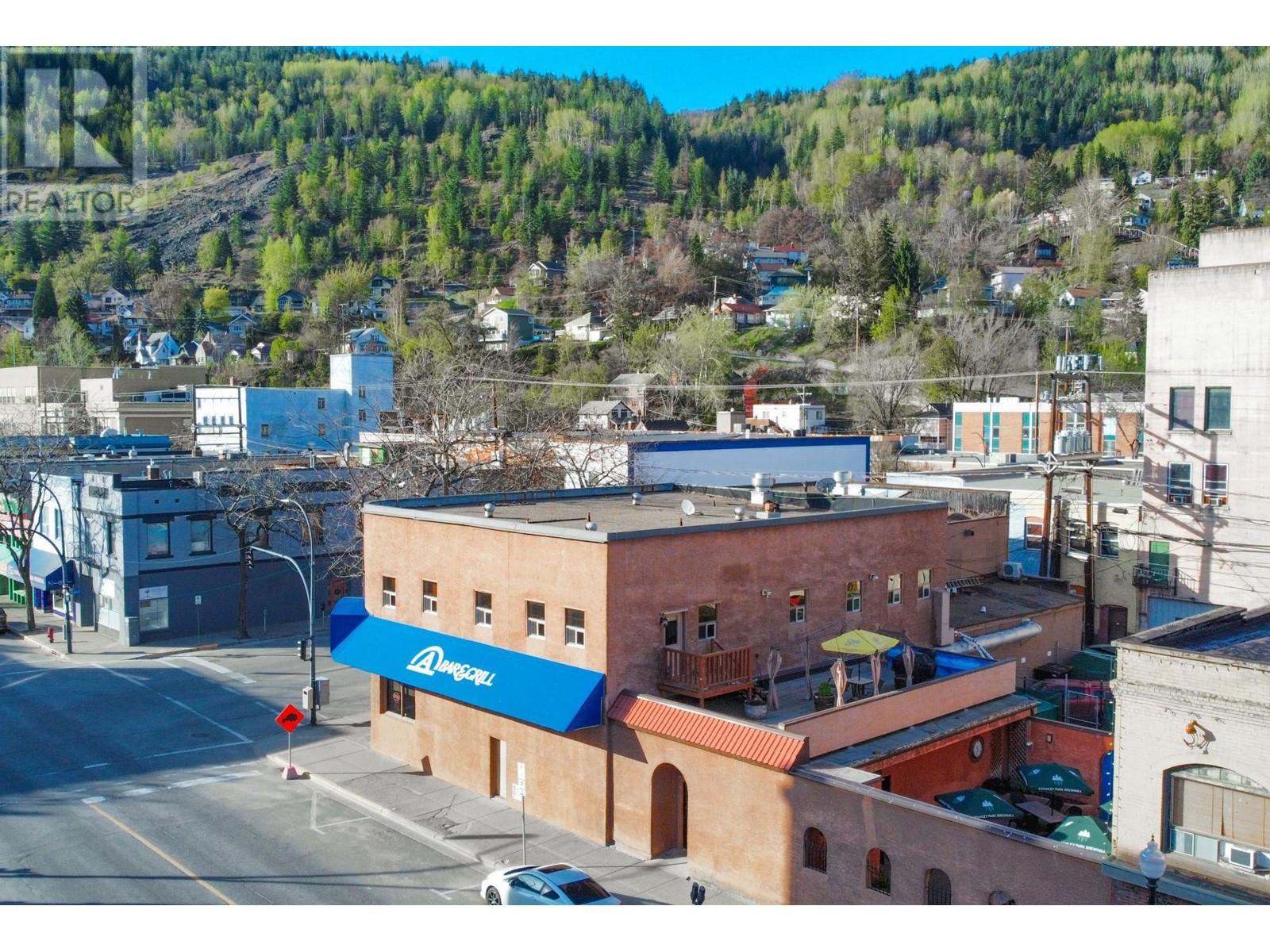 975 Spokane Street, Trail, British Columbia  V1R 3W7 - Photo 96 - 10346892