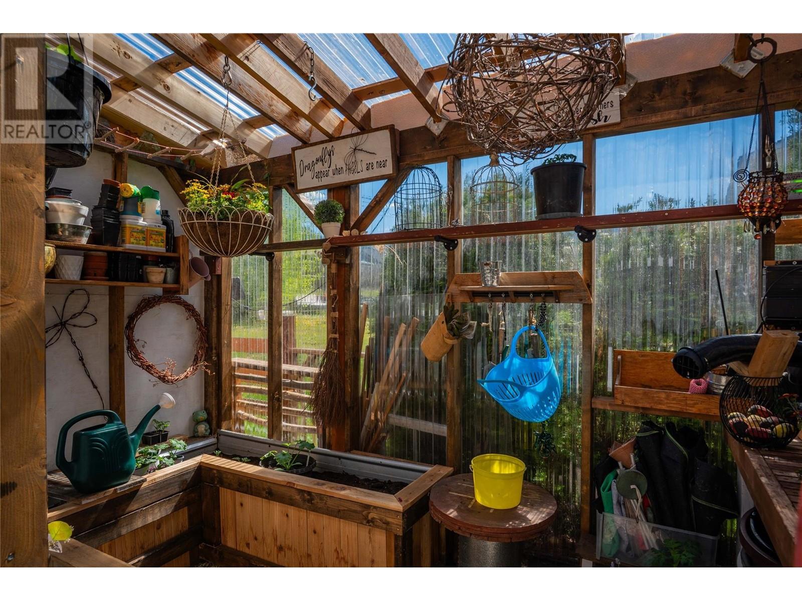 1764 Barrett Drive, Fruitvale, British Columbia  V0G 1L0 - Photo 44 - 10347216