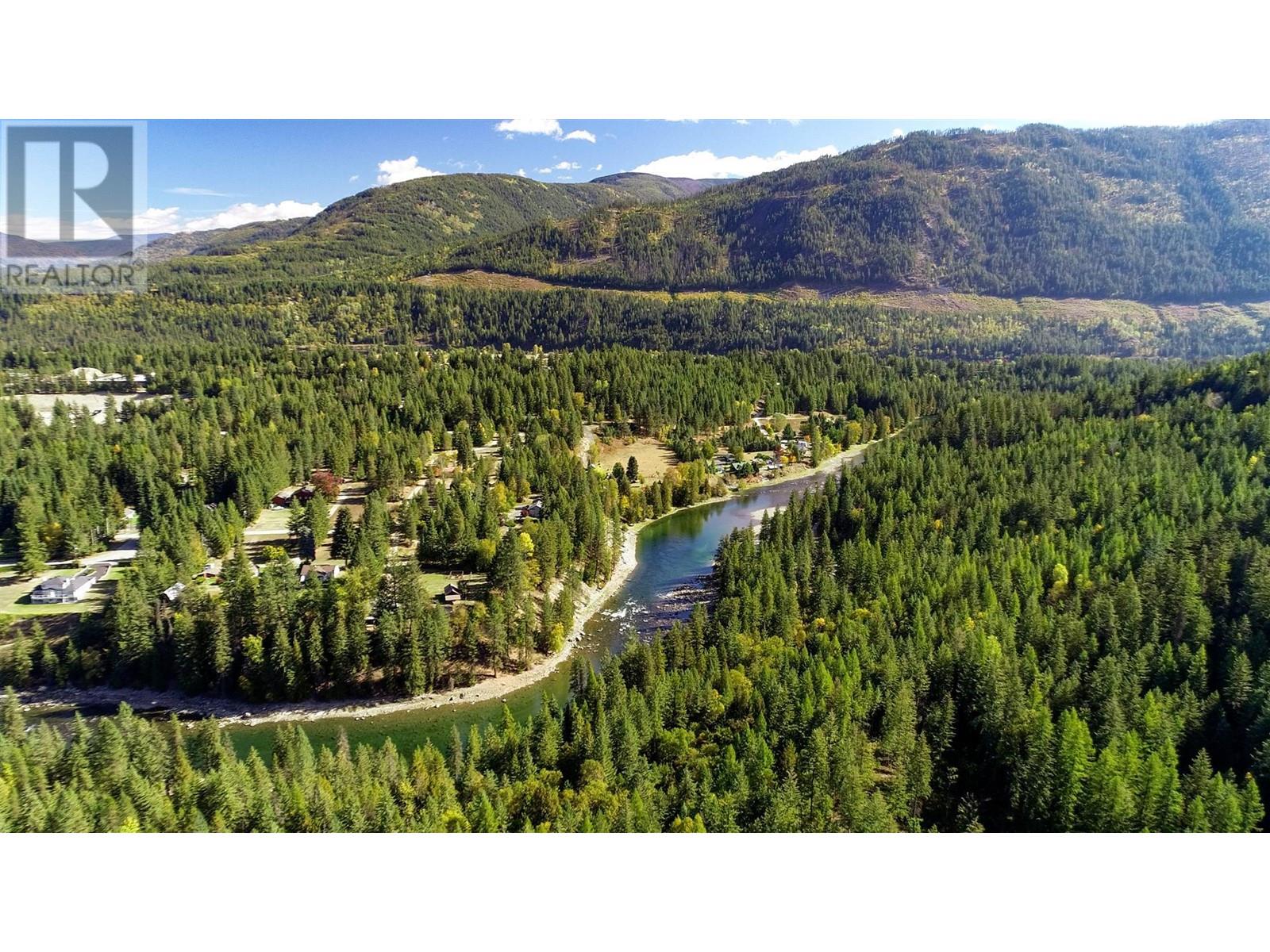 3751 Westwind Road, Krestova, British Columbia  V0G 1H2 - Photo 11 - 10346710