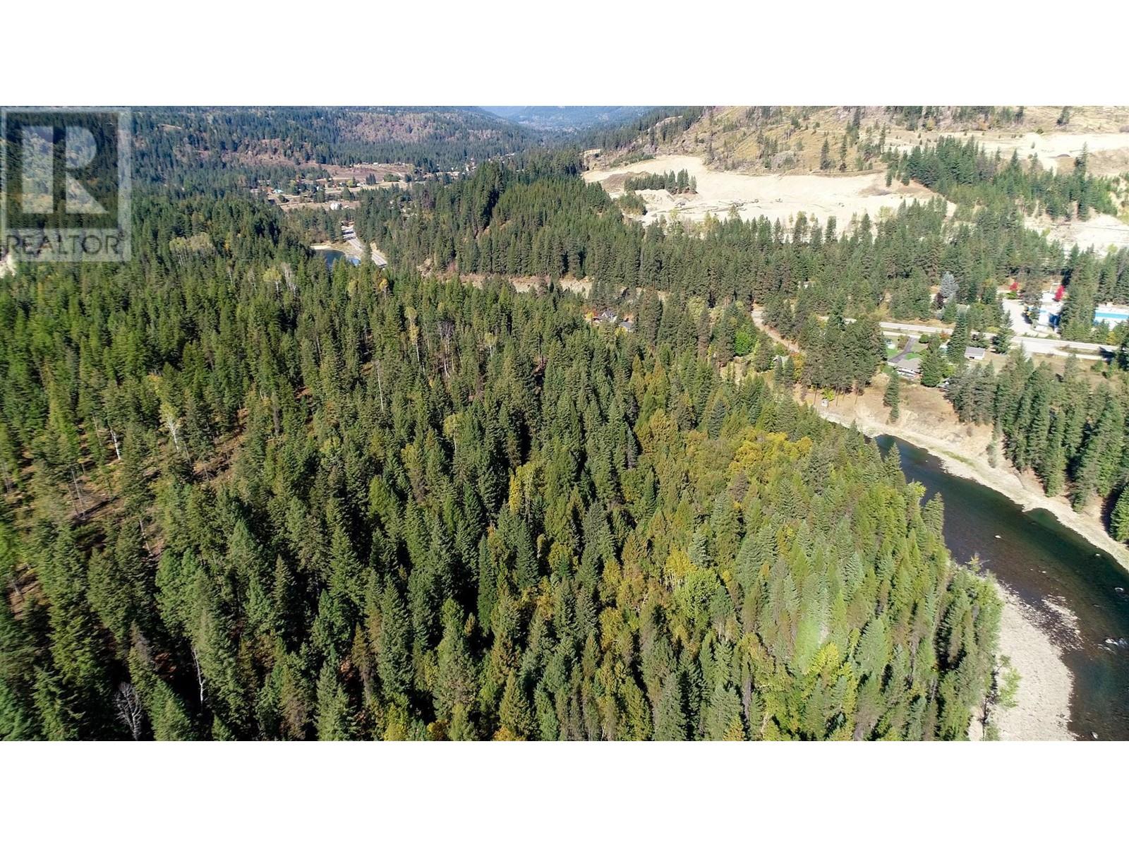 3751 Westwind Road, Krestova, British Columbia  V0G 1H2 - Photo 17 - 10346710