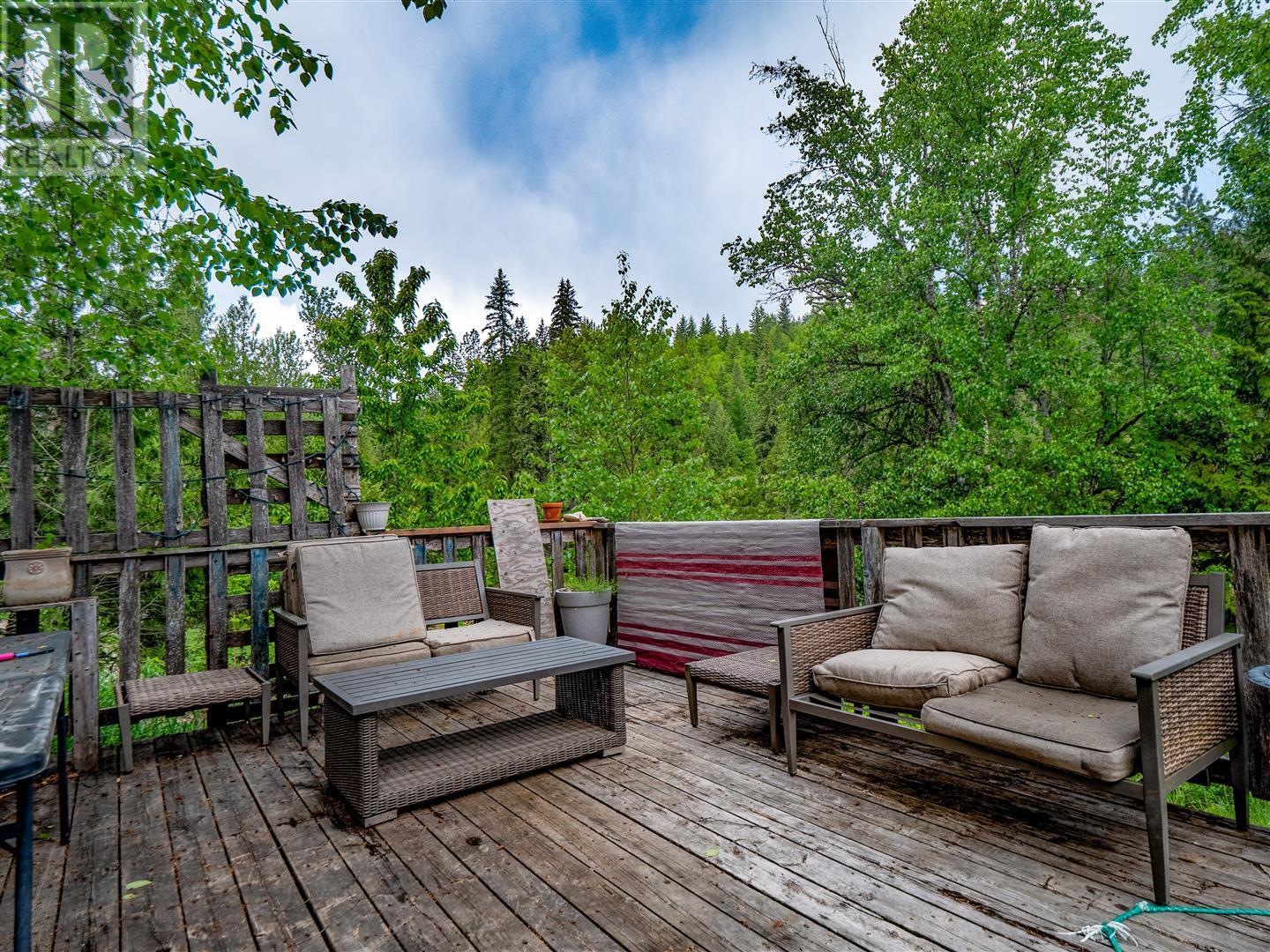 3751 Westwind Road, Krestova, British Columbia  V0G 1H2 - Photo 39 - 10346710