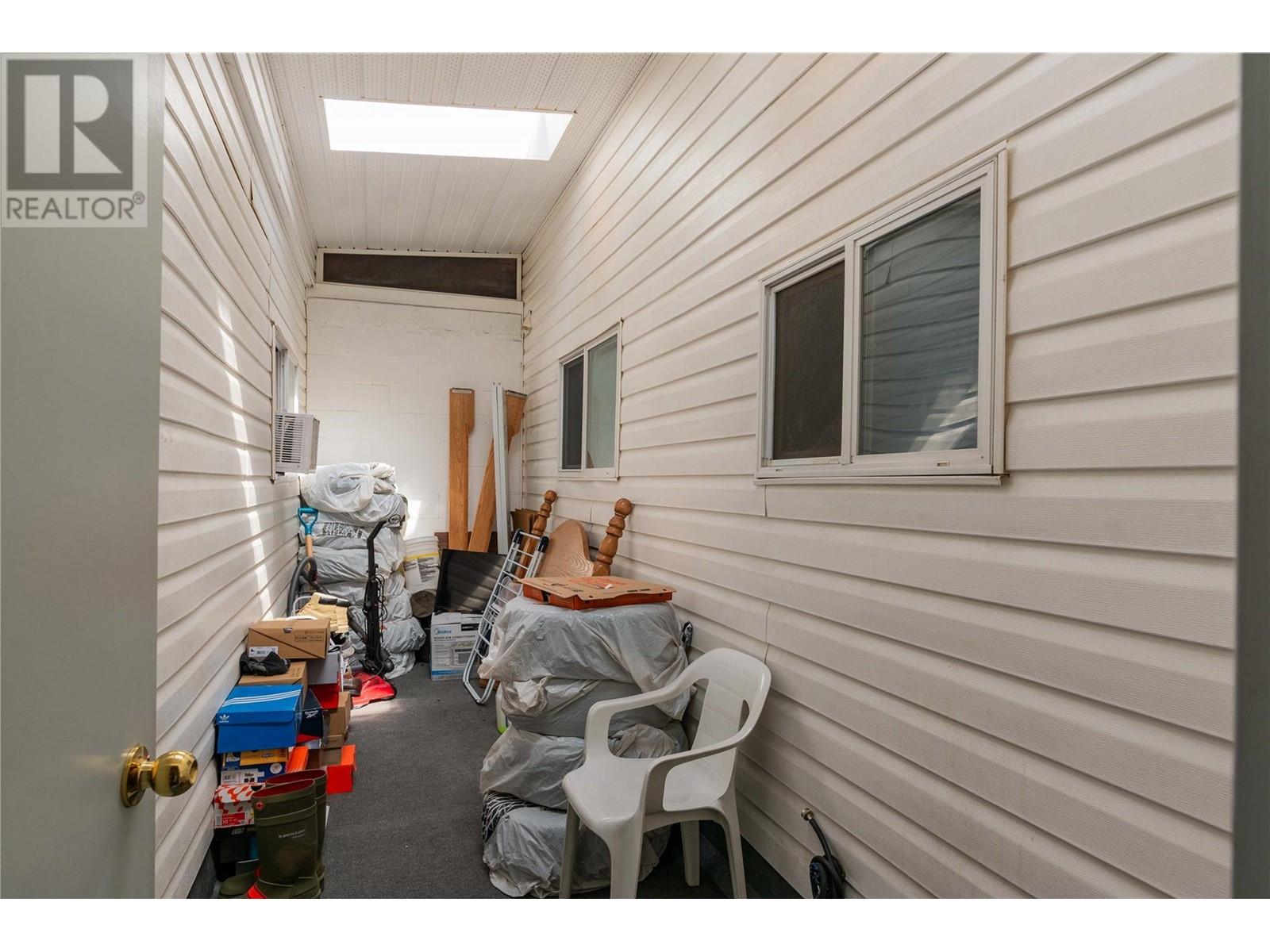 1410 Bay Avenue, Trail, British Columbia  V1R 4B1 - Photo 34 - 10346774