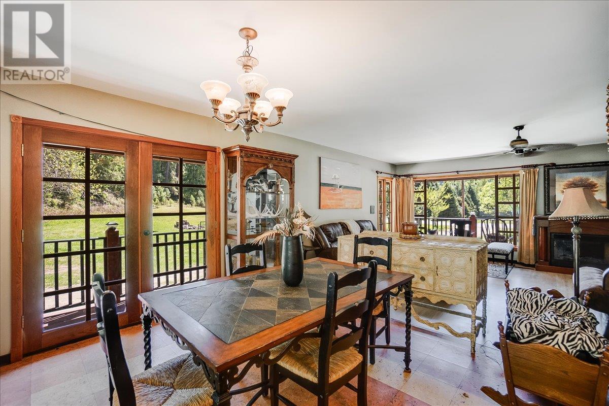 2398 Cunningham Road, Slocan Park, British Columbia  V0G 2E0 - Photo 12 - 10347142