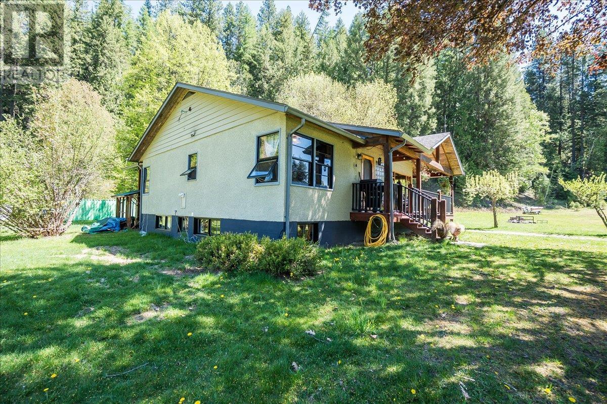 2398 Cunningham Road, Slocan Park, British Columbia  V0G 2E0 - Photo 42 - 10347142