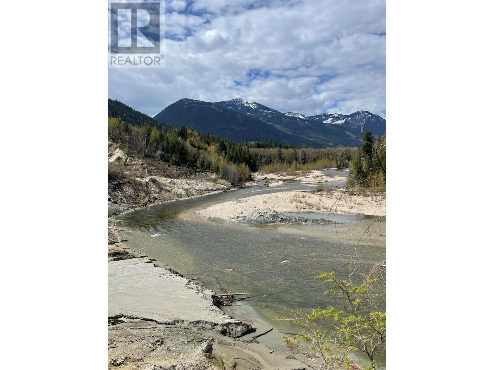 4144 Passmore Upper Road, Winlaw, British Columbia  V0G 1M0 - Photo 3 - 10346919
