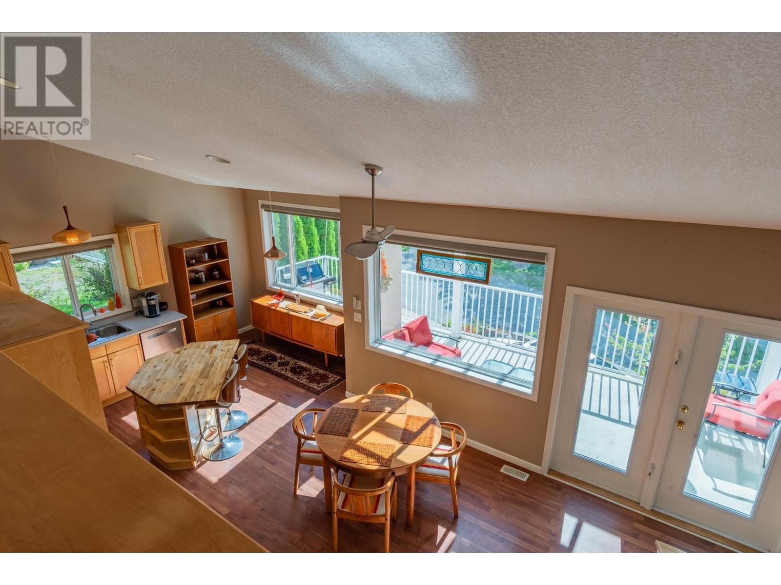 3301 Laburnum Drive, Trail, British Columbia  V1R 2S8 - Photo 16 - 10347459