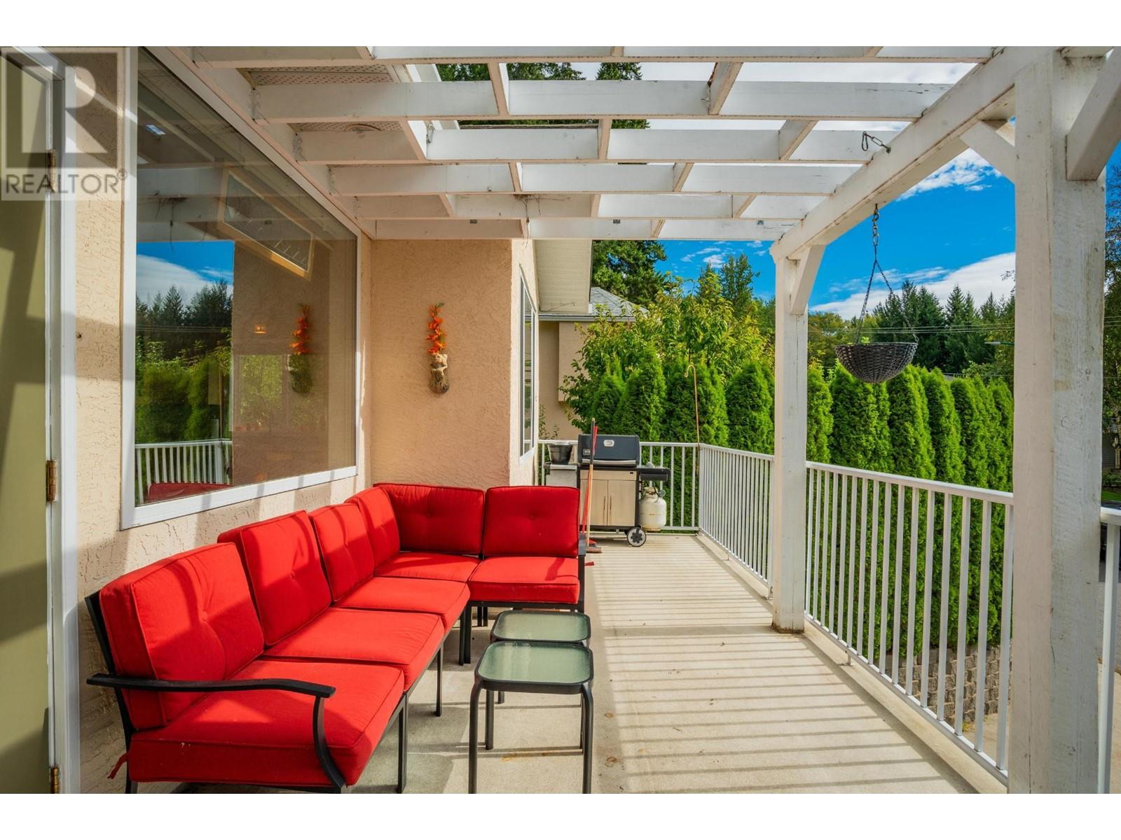 3301 Laburnum Drive, Trail, British Columbia  V1R 2S8 - Photo 19 - 10347459