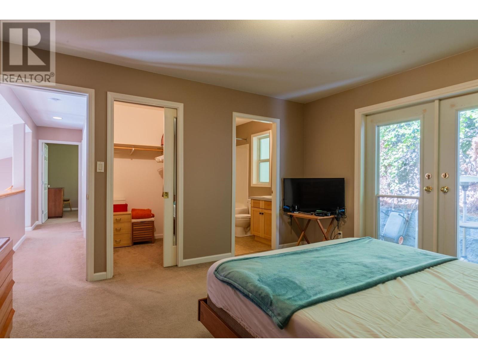 3301 Laburnum Drive, Trail, British Columbia  V1R 2S8 - Photo 25 - 10347459