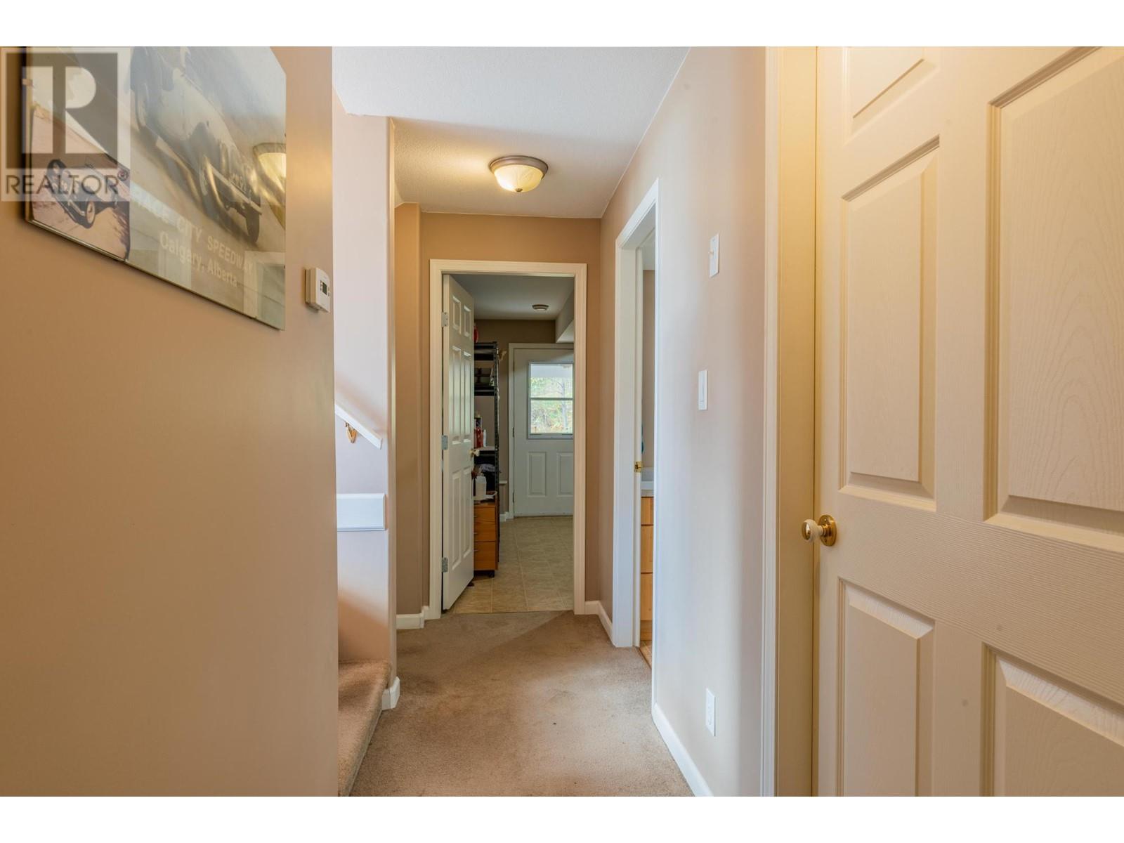 3301 Laburnum Drive, Trail, British Columbia  V1R 2S8 - Photo 34 - 10347459