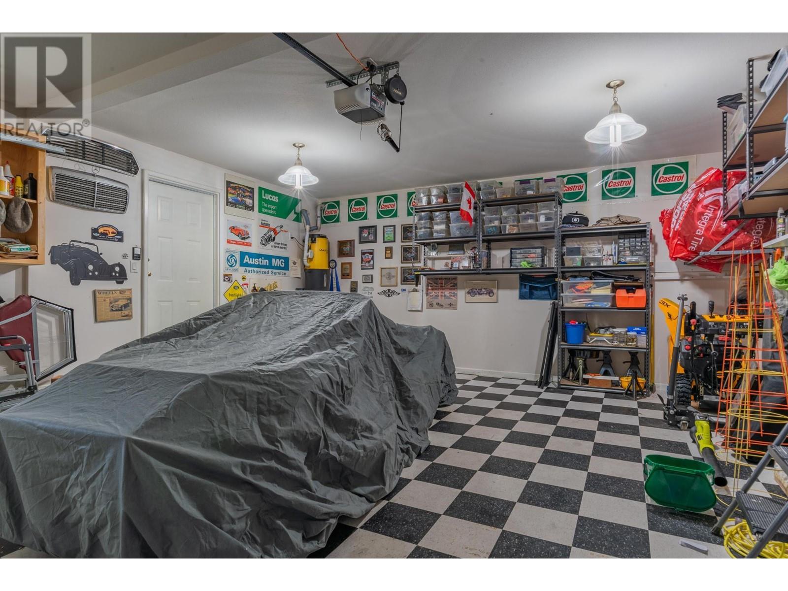 3301 Laburnum Drive, Trail, British Columbia  V1R 2S8 - Photo 40 - 10347459
