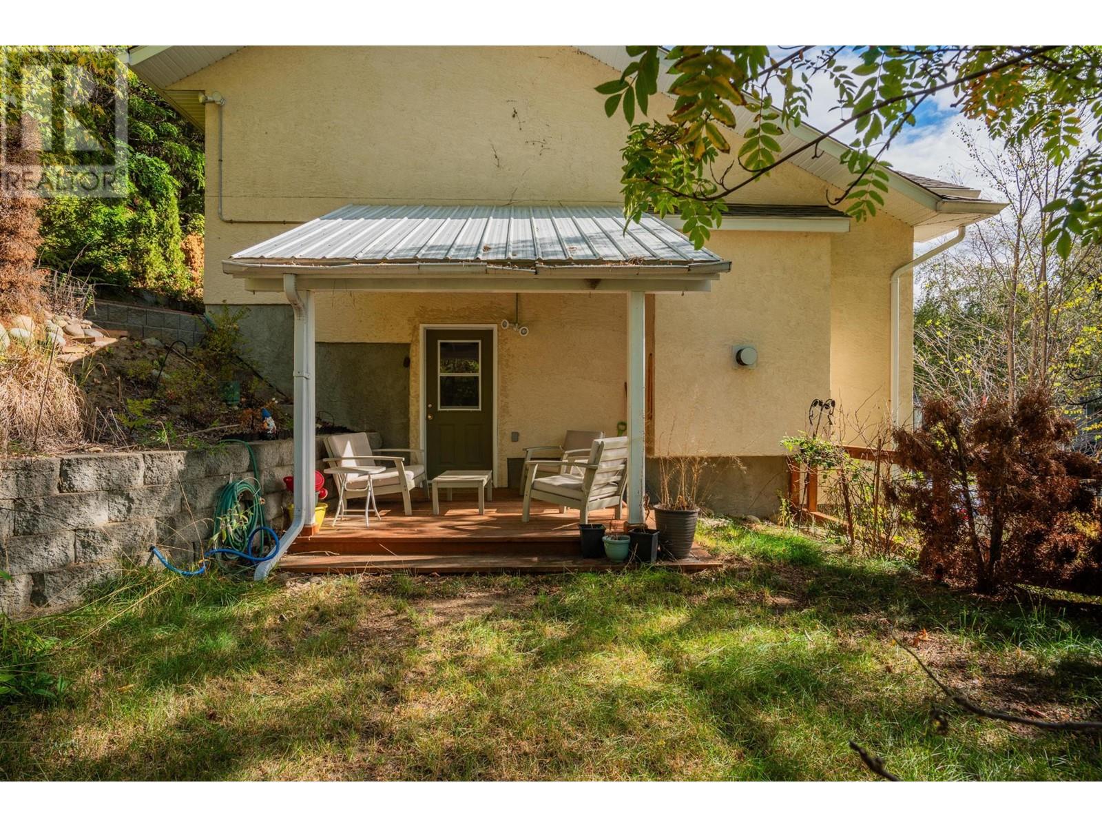 3301 Laburnum Drive, Trail, British Columbia  V1R 2S8 - Photo 45 - 10347459