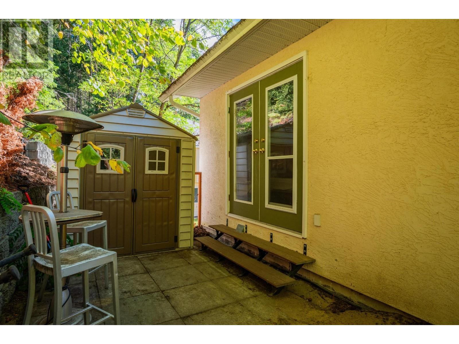 3301 Laburnum Drive, Trail, British Columbia  V1R 2S8 - Photo 49 - 10347459