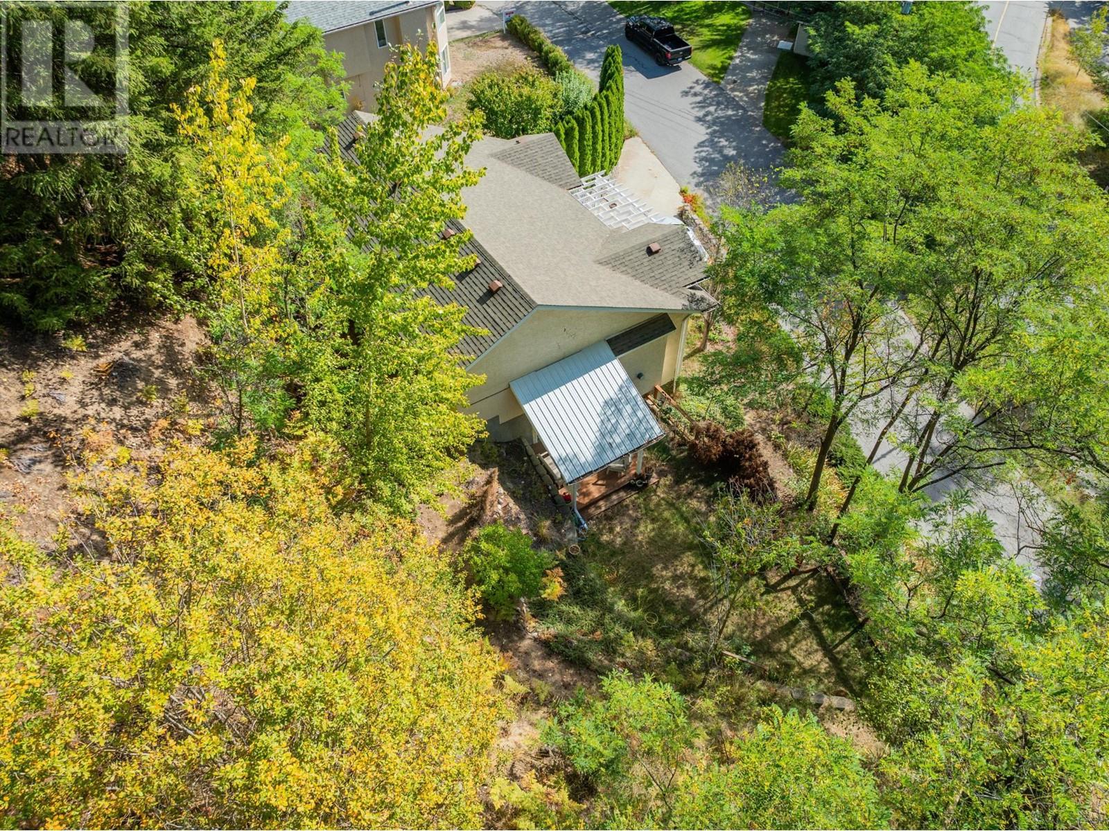 3301 Laburnum Drive, Trail, British Columbia  V1R 2S8 - Photo 52 - 10347459