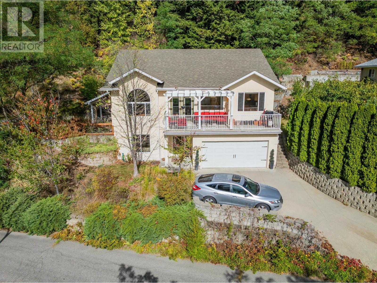 3301 Laburnum Drive, Trail, British Columbia  V1R 2S8 - Photo 58 - 10347459