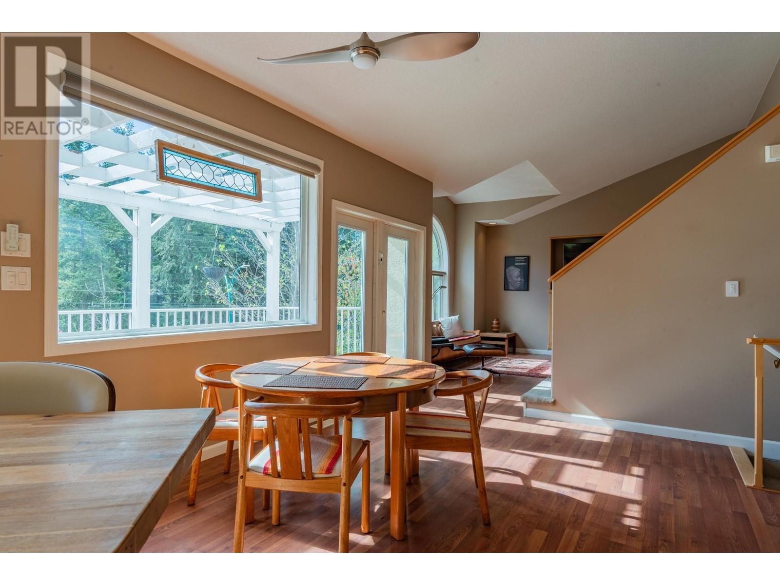 3301 Laburnum Drive, Trail, British Columbia  V1R 2S8 - Photo 8 - 10347459