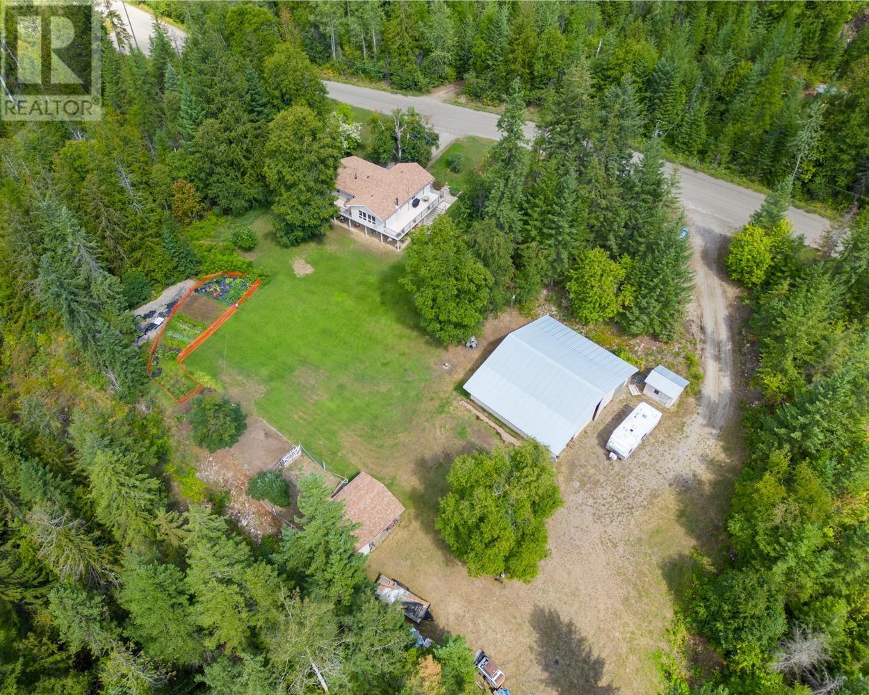 467 Meadow Creek Road, Meadow Creek, British Columbia  V0G 1N0 - Photo 2 - 10345685