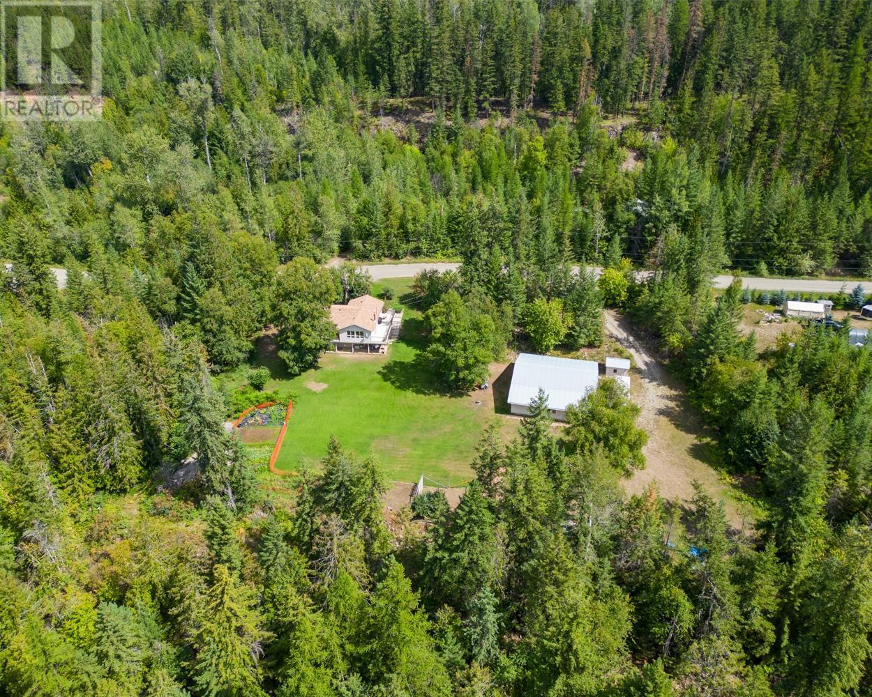 467 Meadow Creek Road, Meadow Creek, British Columbia  V0G 1N0 - Photo 3 - 10345685