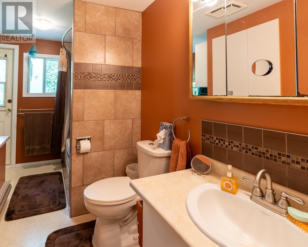 467 Meadow Creek Road, Meadow Creek, British Columbia  V0G 1N0 - Photo 32 - 10345685
