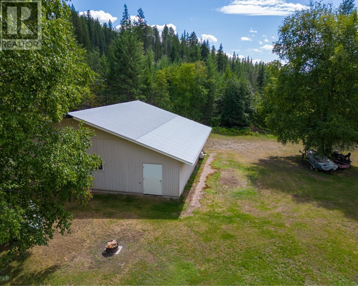 467 Meadow Creek Road, Meadow Creek, British Columbia  V0G 1N0 - Photo 8 - 10345685
