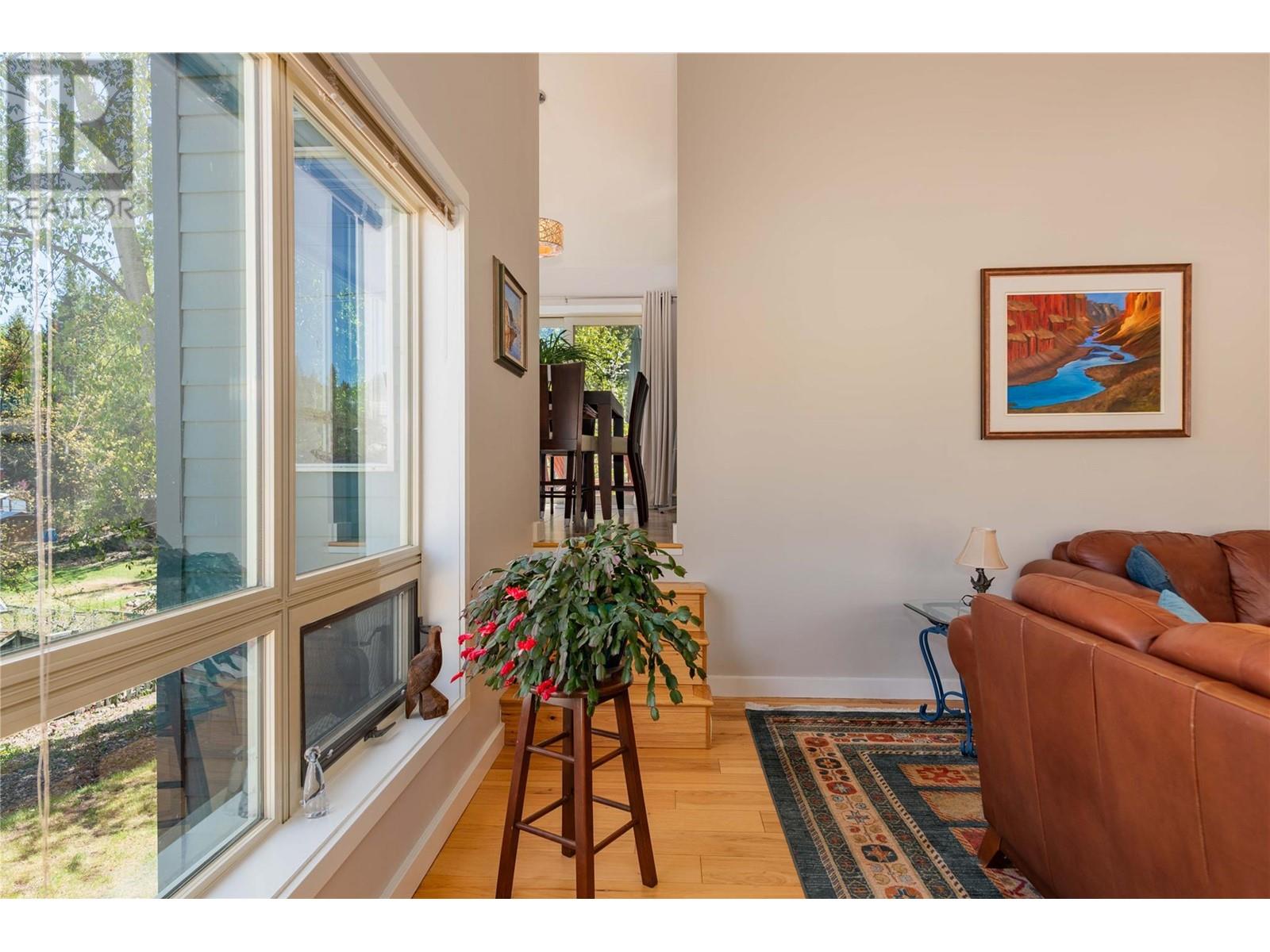 1577 Victoria Avenue, Rossland, British Columbia  V0G 1Y0 - Photo 18 - 10347301