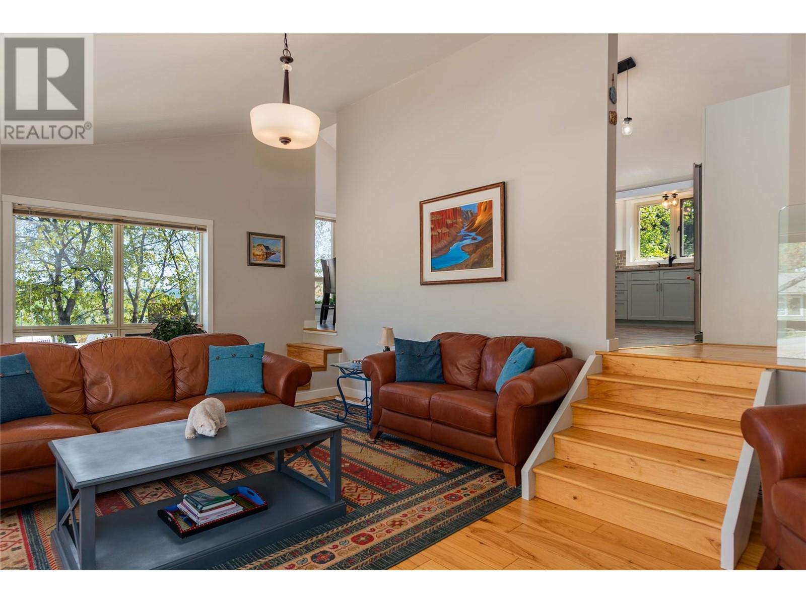 1577 Victoria Avenue, Rossland, British Columbia  V0G 1Y0 - Photo 20 - 10347301