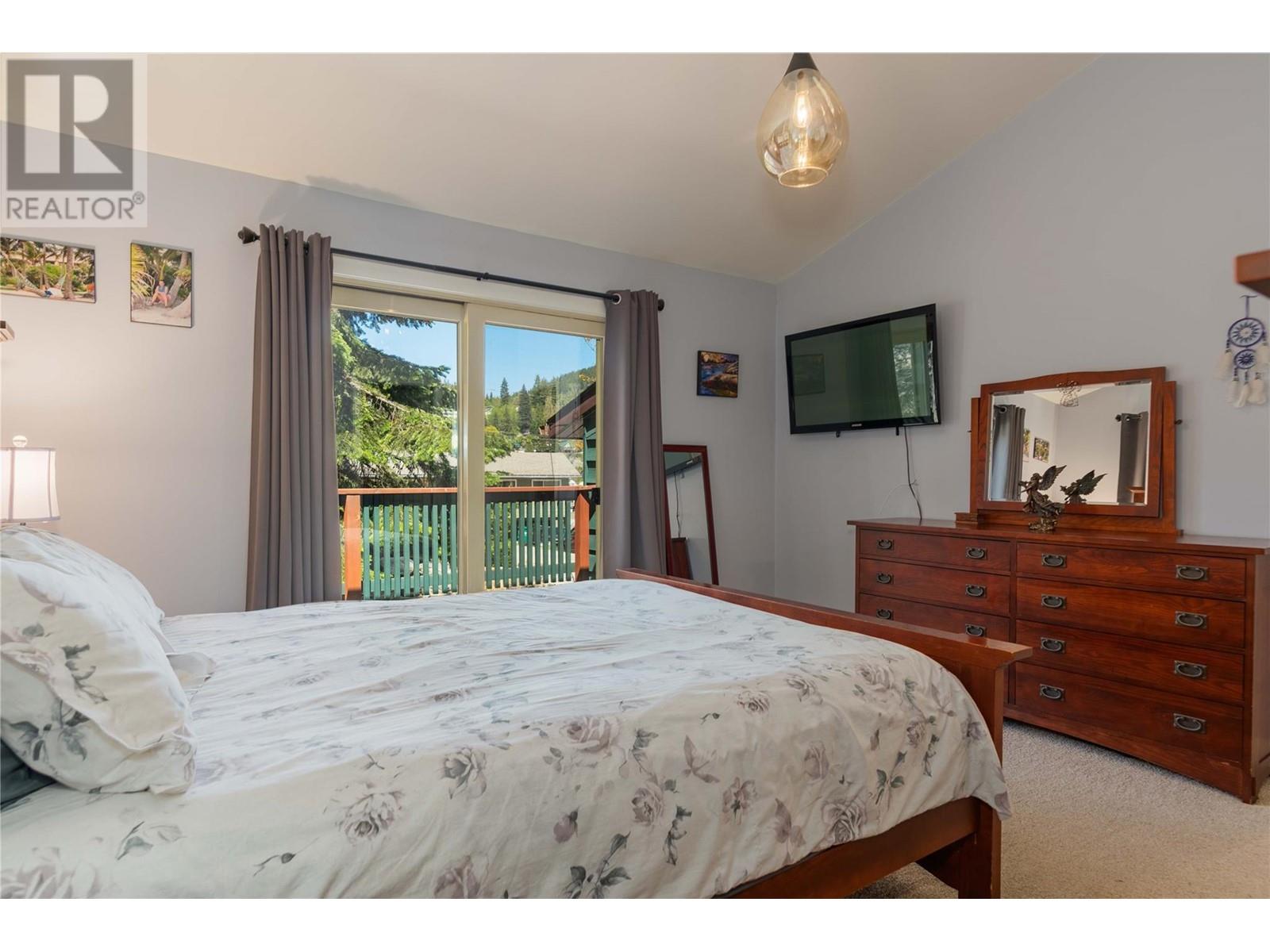 1577 Victoria Avenue, Rossland, British Columbia  V0G 1Y0 - Photo 33 - 10347301