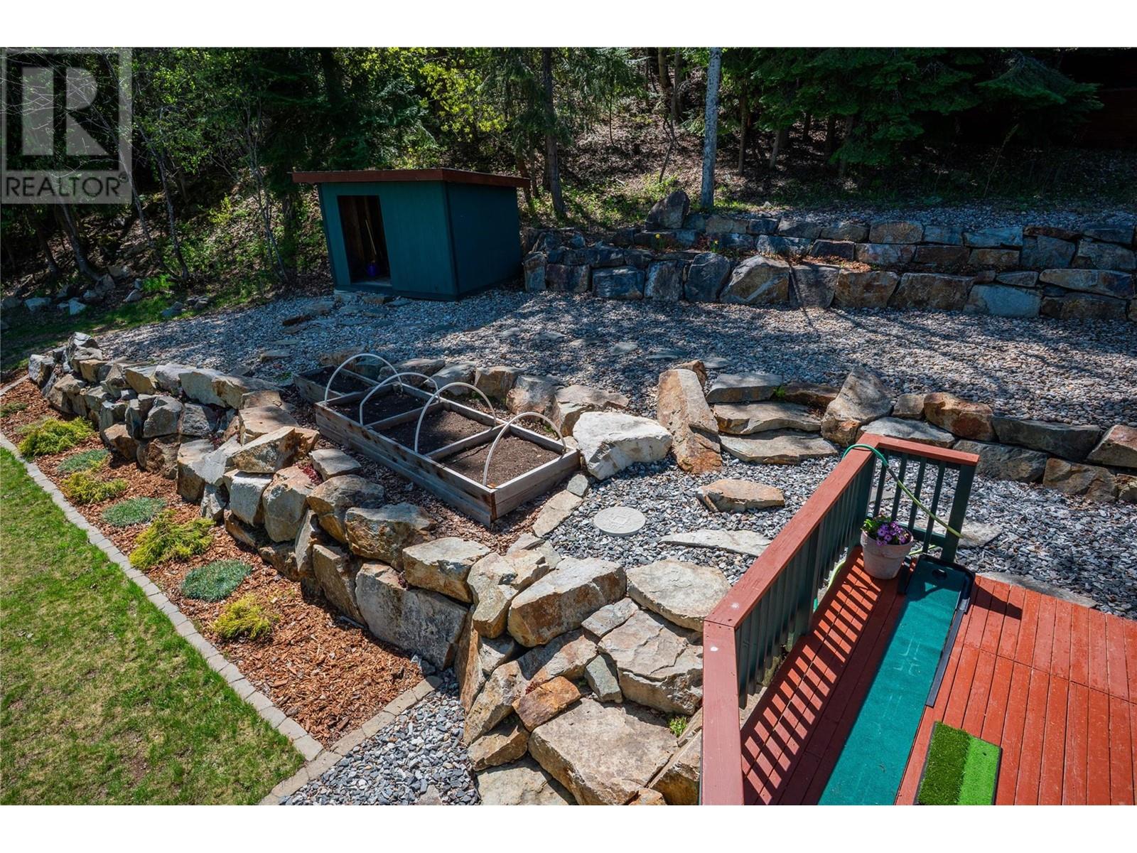 1577 Victoria Avenue, Rossland, British Columbia  V0G 1Y0 - Photo 51 - 10347301