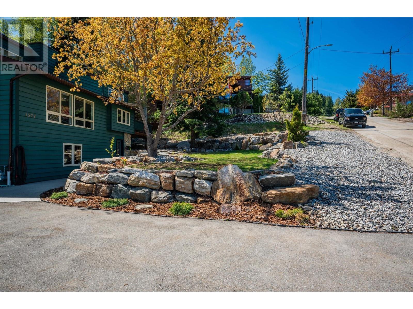 1577 Victoria Avenue, Rossland, British Columbia  V0G 1Y0 - Photo 66 - 10347301