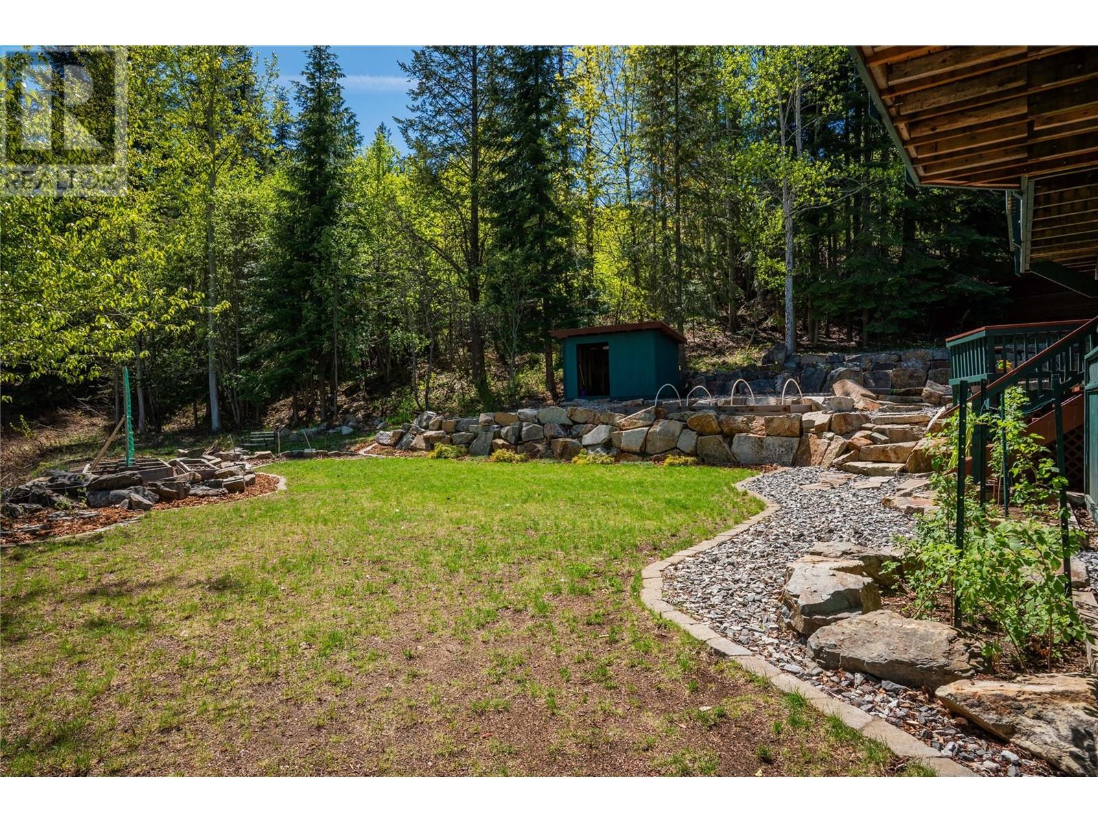 1577 Victoria Avenue, Rossland, British Columbia  V0G 1Y0 - Photo 69 - 10347301