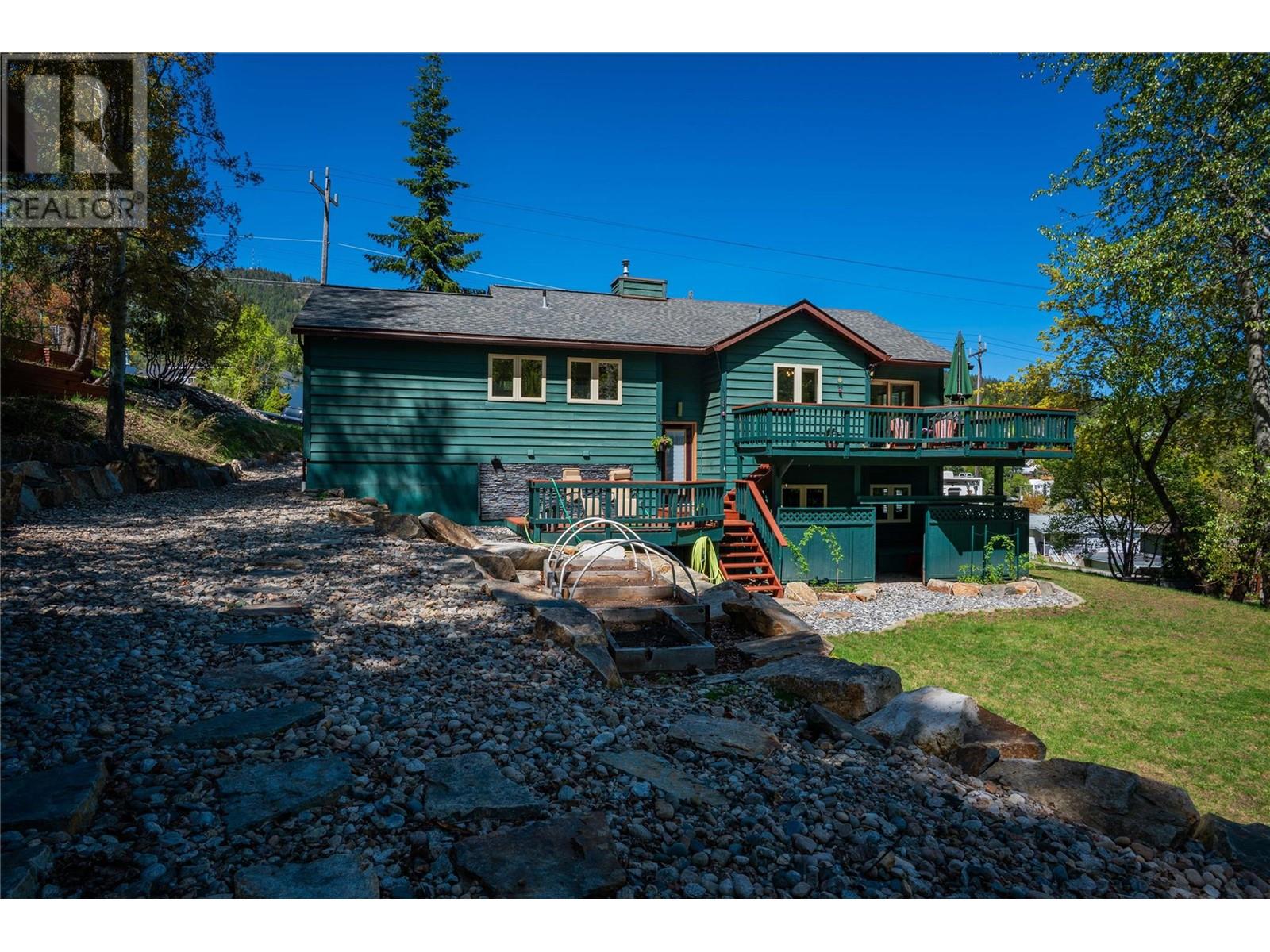 1577 Victoria Avenue, Rossland, British Columbia  V0G 1Y0 - Photo 72 - 10347301