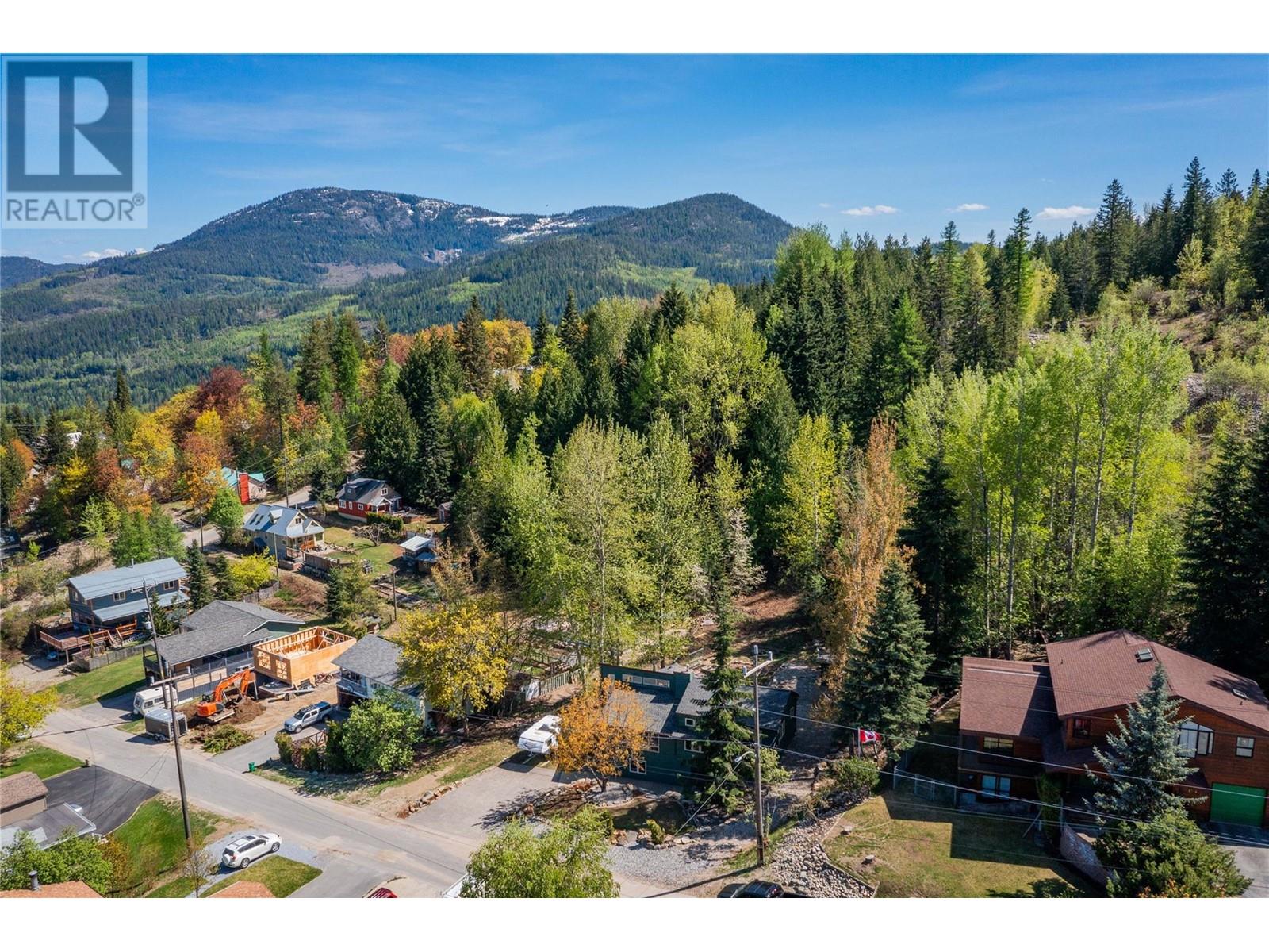 1577 Victoria Avenue, Rossland, British Columbia  V0G 1Y0 - Photo 74 - 10347301