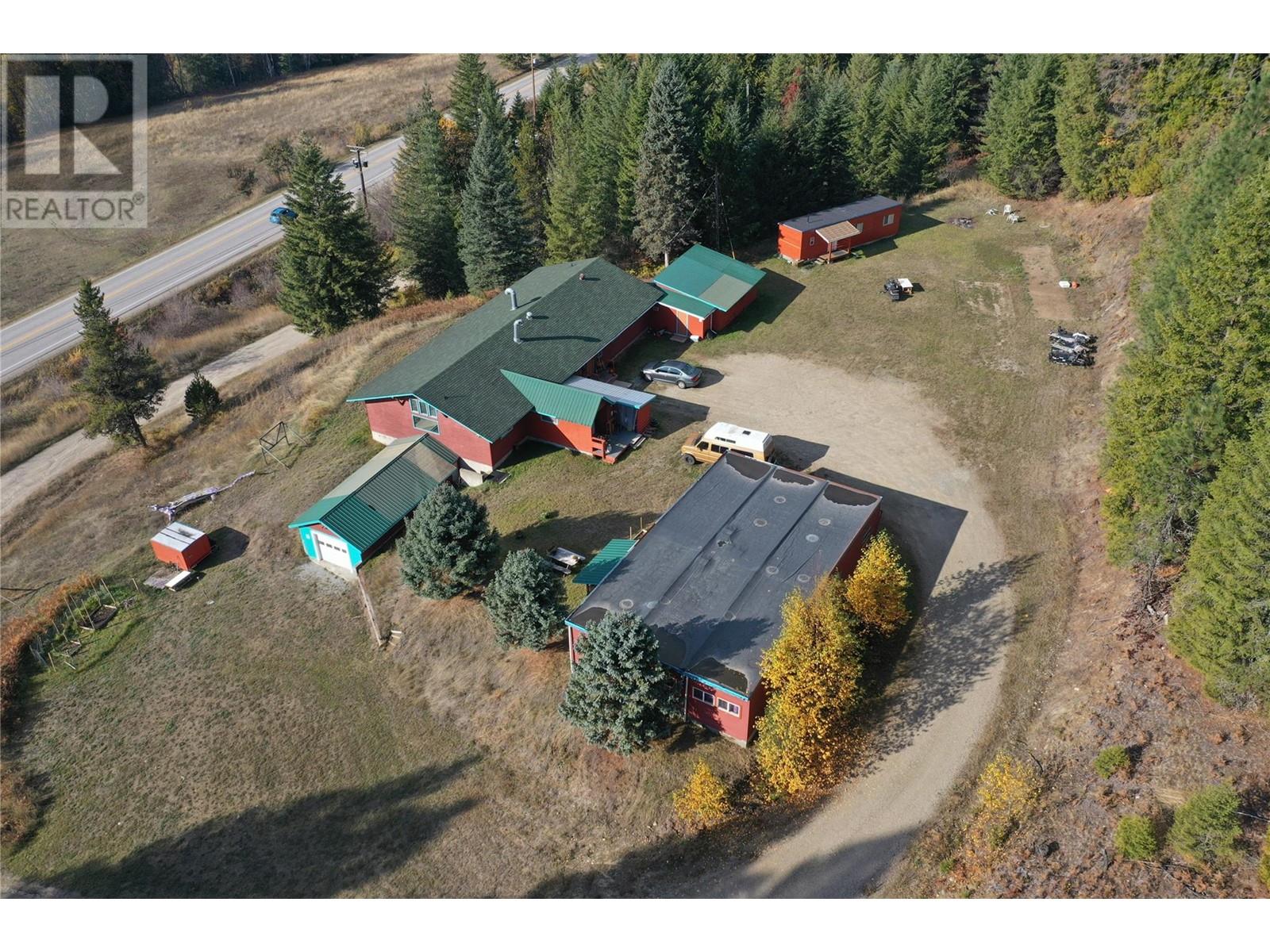 2276 6 Highway, Crescent Valley, British Columbia  V0G 1H0 - Photo 14 - 10347620