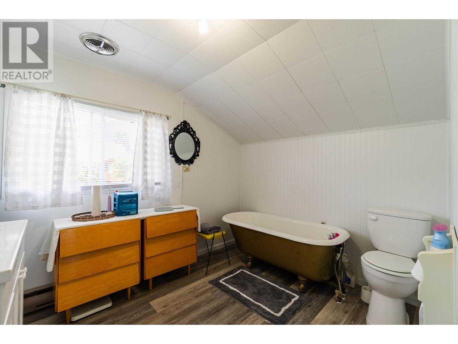 112 Josephine Street, New Denver, British Columbia  V0G 1S0 - Photo 25 - 10347633