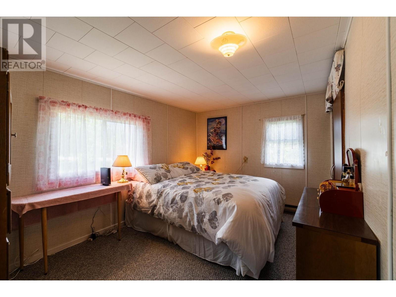 112 Josephine Street, New Denver, British Columbia  V0G 1S0 - Photo 28 - 10347633