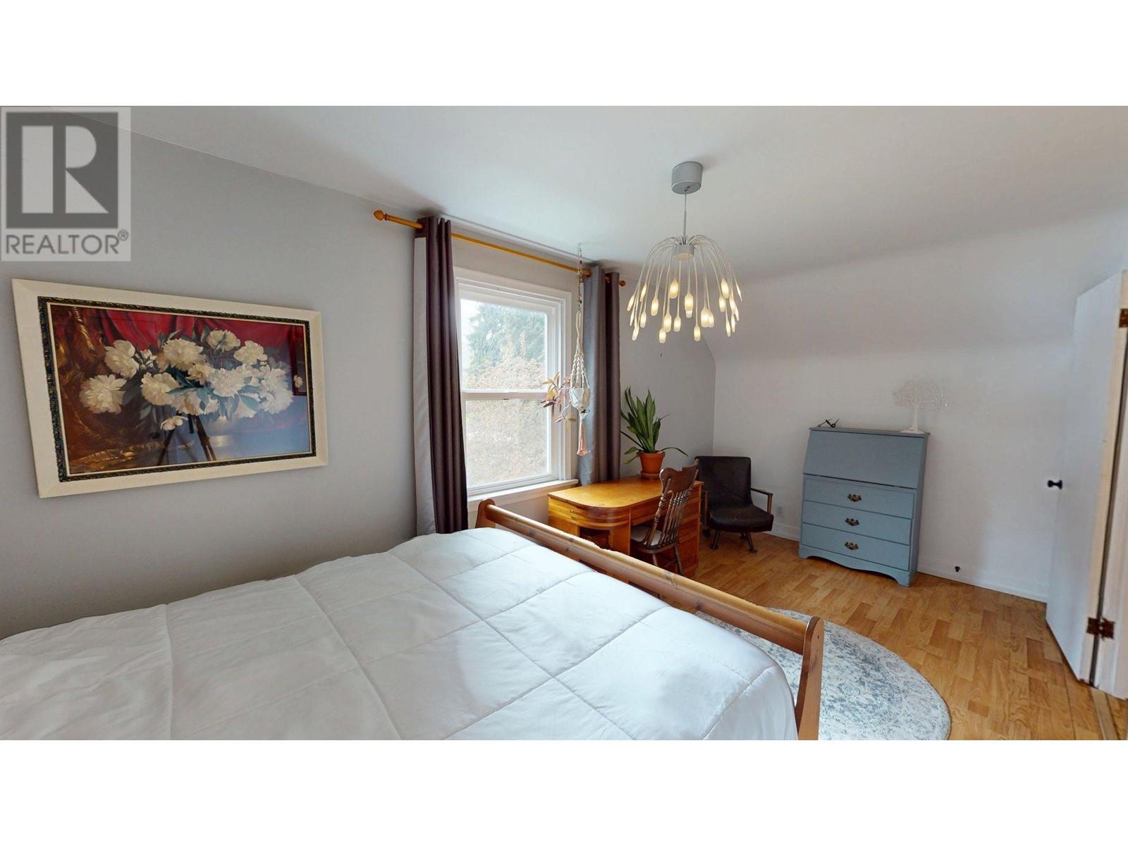 60 Highway 22, Rossland, British Columbia  V0G 1Y0 - Photo 20 - 10347637