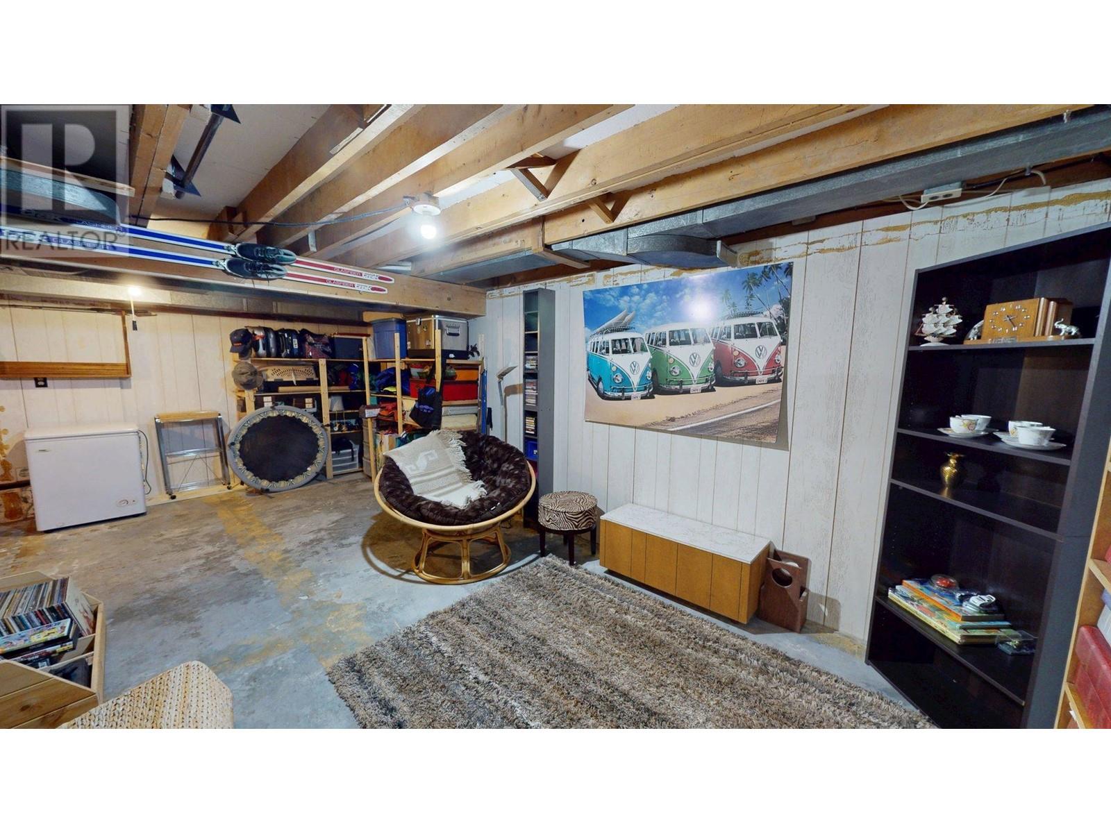 60 Highway 22, Rossland, British Columbia  V0G 1Y0 - Photo 25 - 10347637