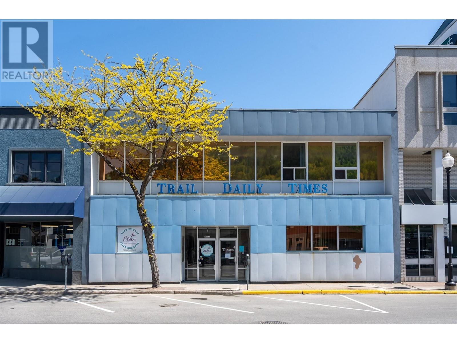 1163 Cedar Avenue, Trail, British Columbia  V1R 4B8 - Photo 4 - 10348054