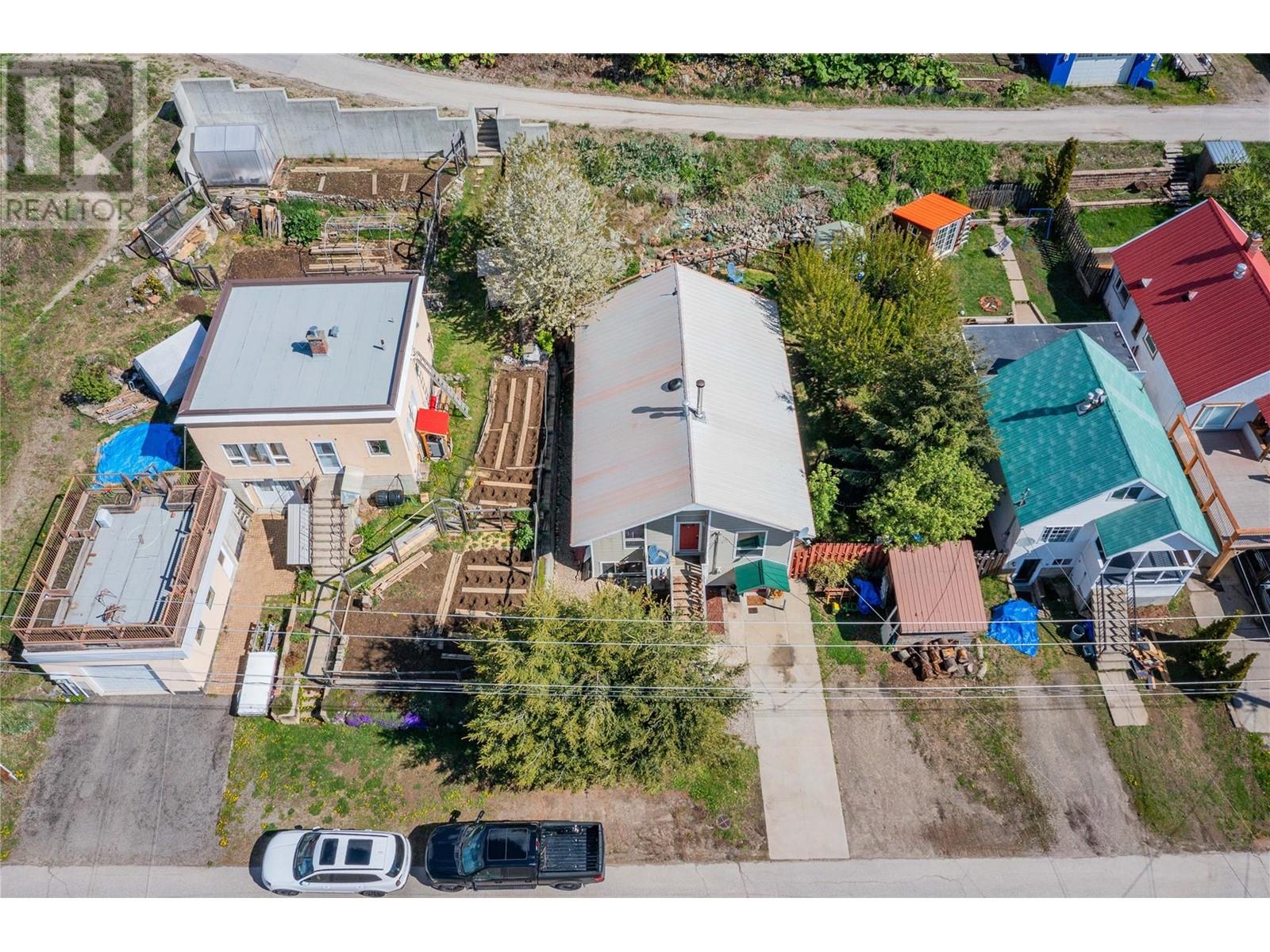 1626 Leroi Avenue, Rossland, British Columbia  V0G 1Y0 - Photo 45 - 10347804