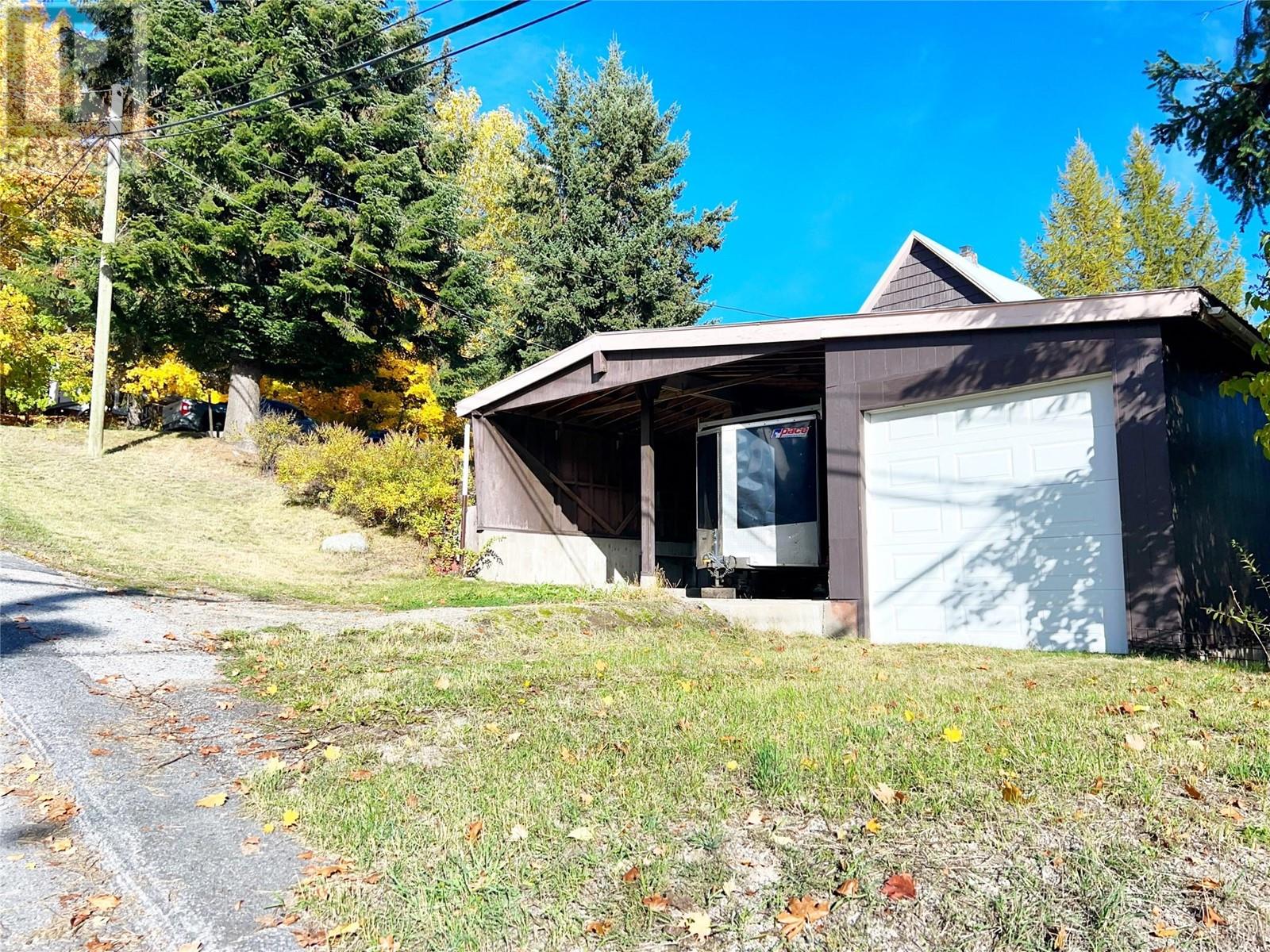 1925 Kootenay Avenue, Rossland, British Columbia  V0G 1Y0 - Photo 40 - 10347383