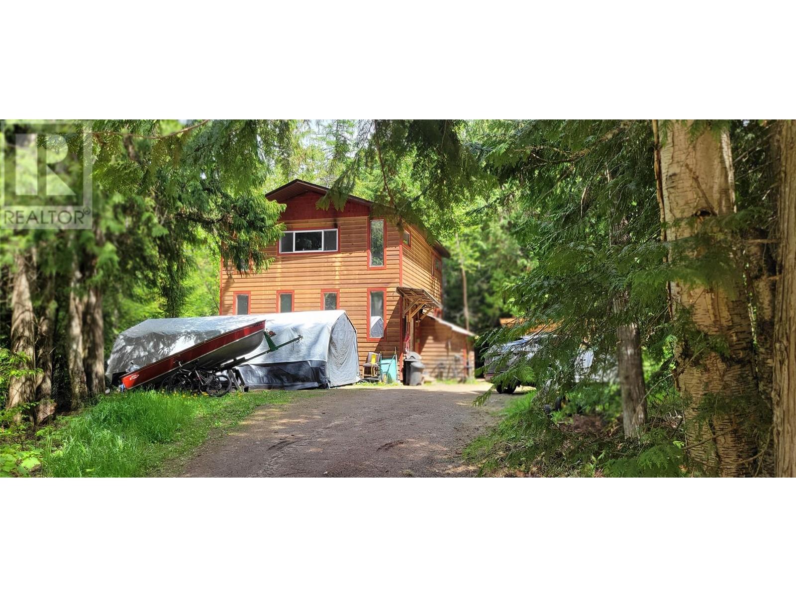 4820 6 Highway, Winlaw, British Columbia  V0G 2J0 - Photo 18 - 10347956