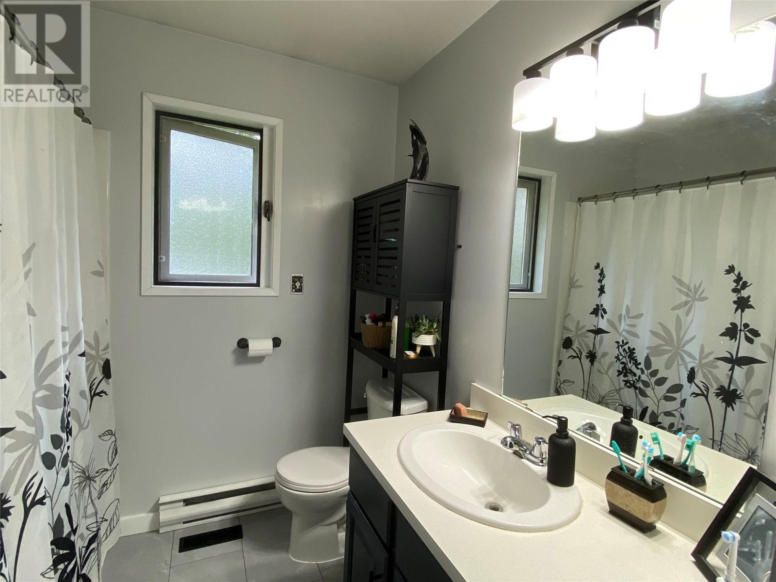 1050 Webb Road, South Slocan, British Columbia  V0G 2G0 - Photo 15 - 10347656