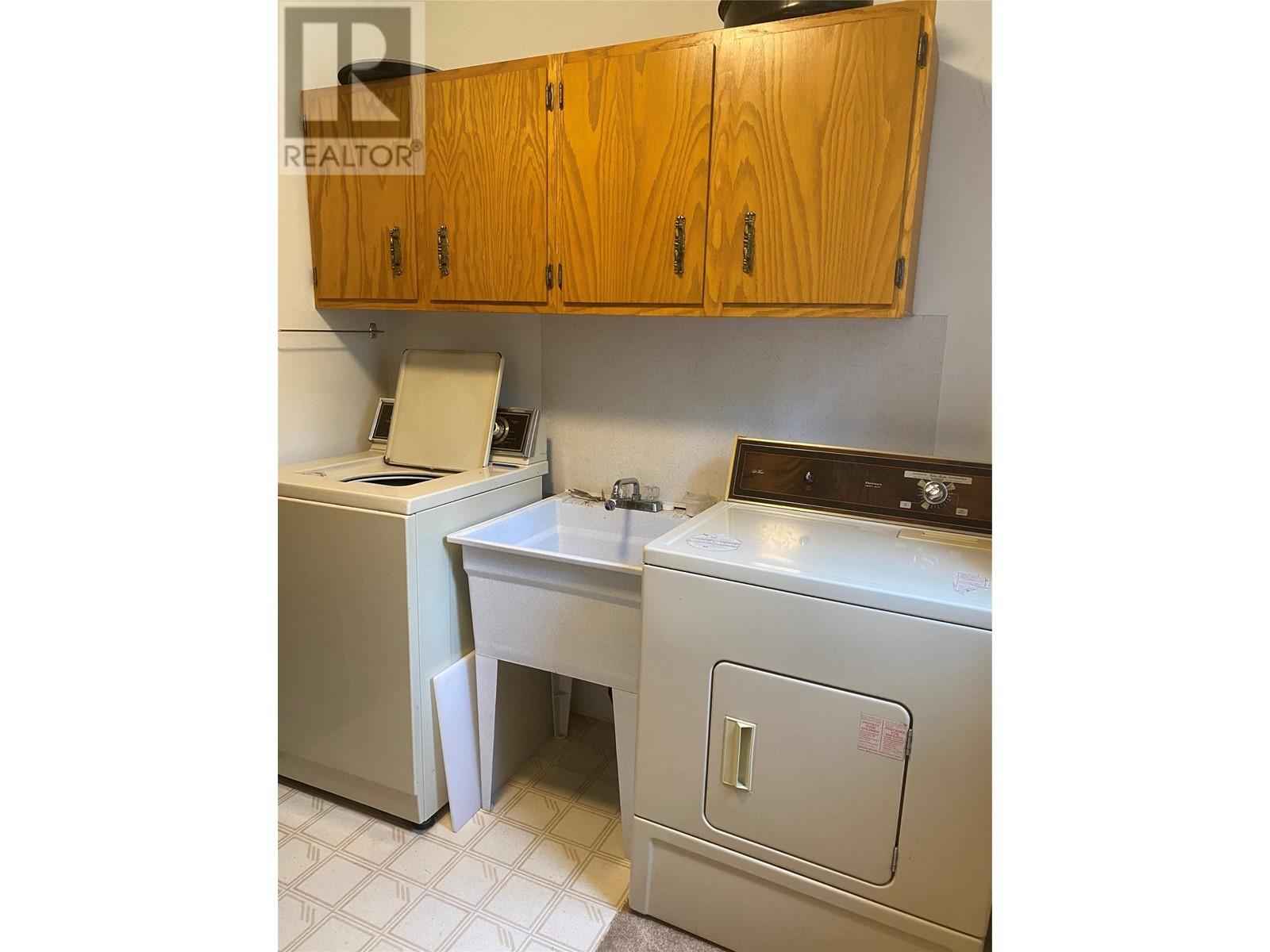 1050 Webb Road, South Slocan, British Columbia  V0G 2G0 - Photo 35 - 10347656