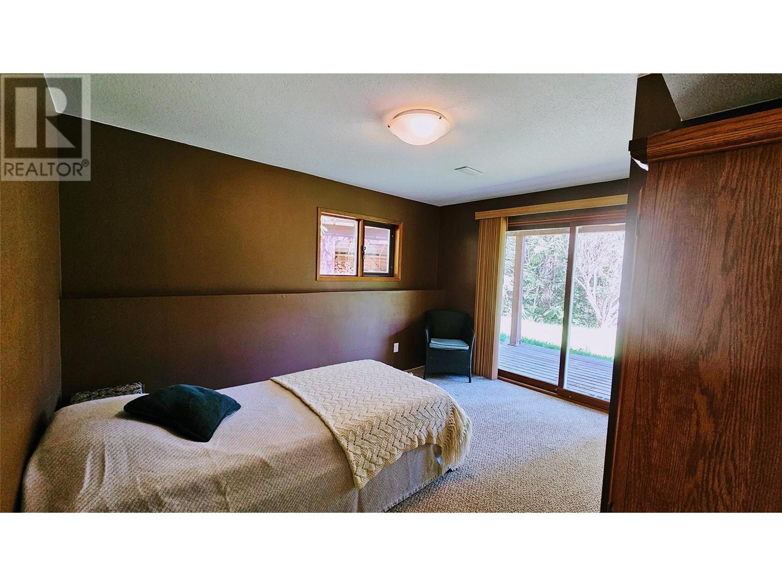 5949 Slocan River Road, Appledale, British Columbia  V0G 2J0 - Photo 15 - 10348180