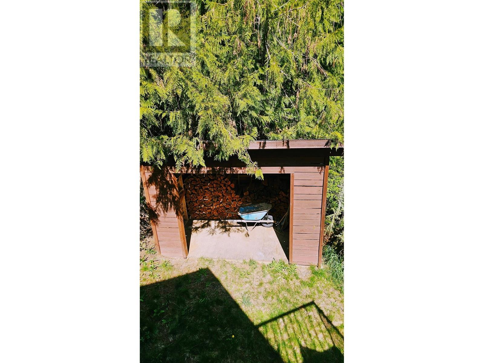 5949 Slocan River Road, Appledale, British Columbia  V0G 2J0 - Photo 25 - 10348180