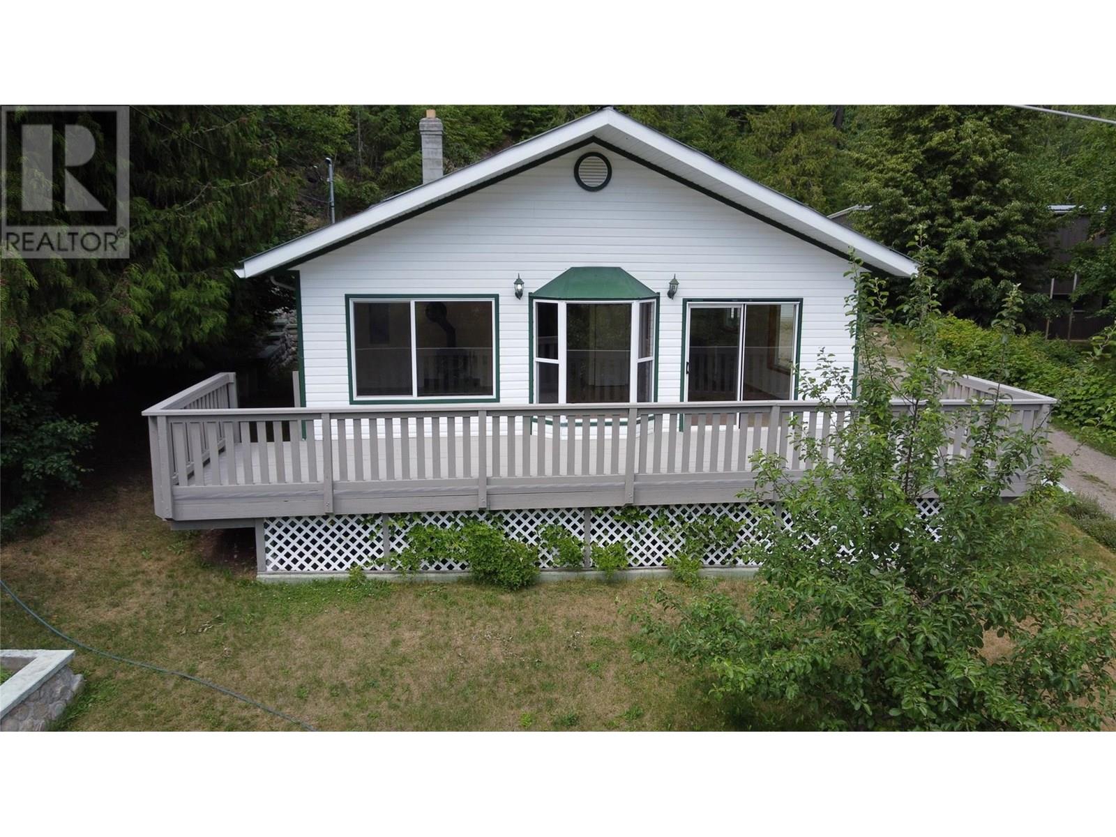 8917 Meadow Street, Balfour, British Columbia  V0G 1C0 - Photo 35 - 10348294