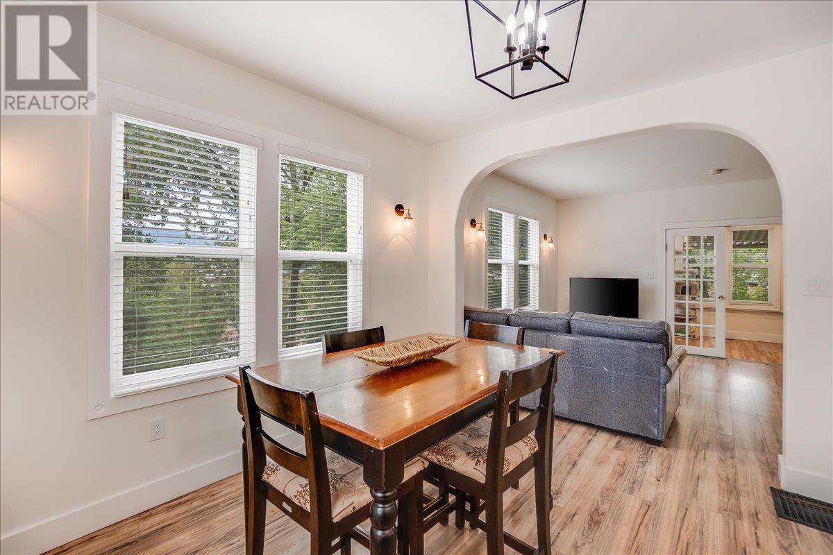 1667 Cedar Avenue, Trail, British Columbia  V1R 4C9 - Photo 19 - 10347396