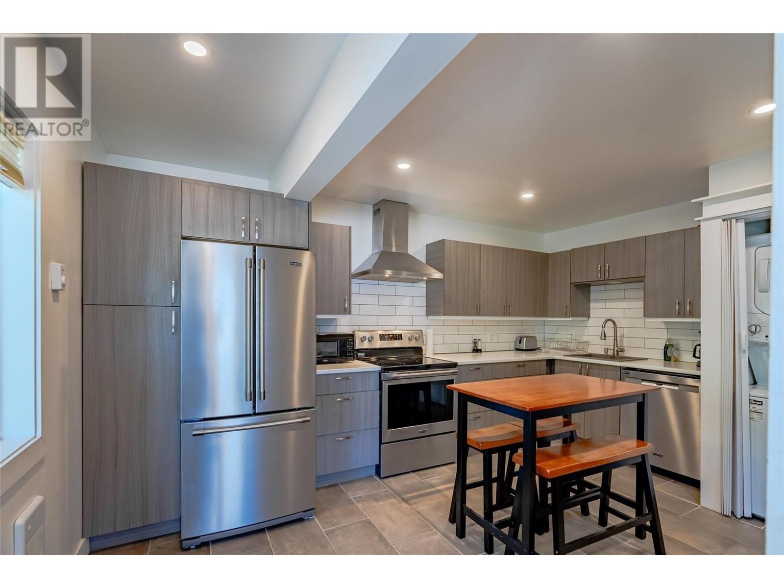 1810 First Street, Fruitvale, British Columbia  V0G 1L0 - Photo 23 - 10348295